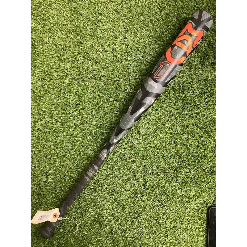 Used 2024 Easton MAV1 Bat USSSA Certified (-5) Alloy 26 oz 31"