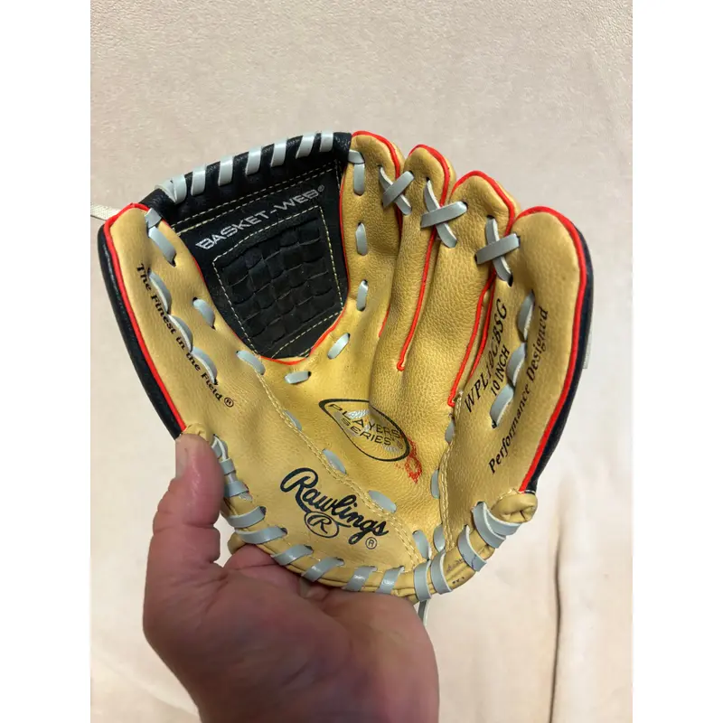 RH Rawlings Player series Baseball Glove 10" (Used)