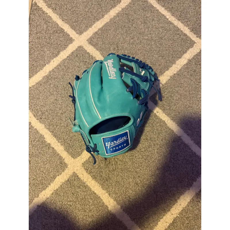 Yardley Infield Baseball Glove 11.5" (New)