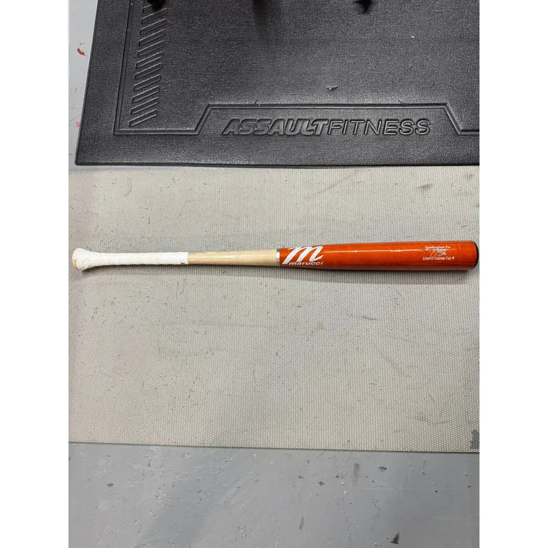 2025 Marucci LINDY12 Maple Bat (-3)  31 oz 34" (Used)