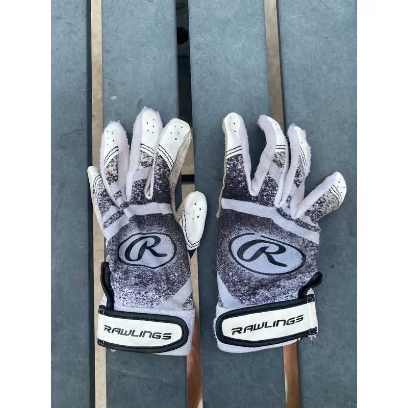 Gray Youth XS Rawlings 5150 Batting Gloves (Used)
