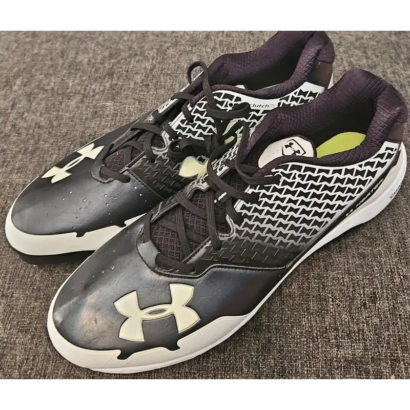 Under Armour ClutchFit HEATER (US Size 16) Men's Baseball Cleats White Black