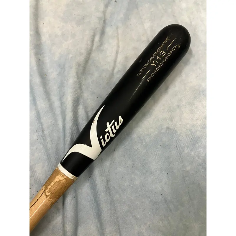 Victus Yi13 Youth Birch Pro Reserve Bat (-6) Birch 21 oz 27" (Used)
