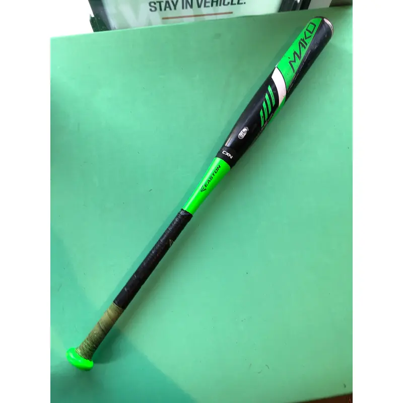 Used USSSA Certified 2016 Easton Mako (30") Composite Baseball Bat - 18OZ (-12)