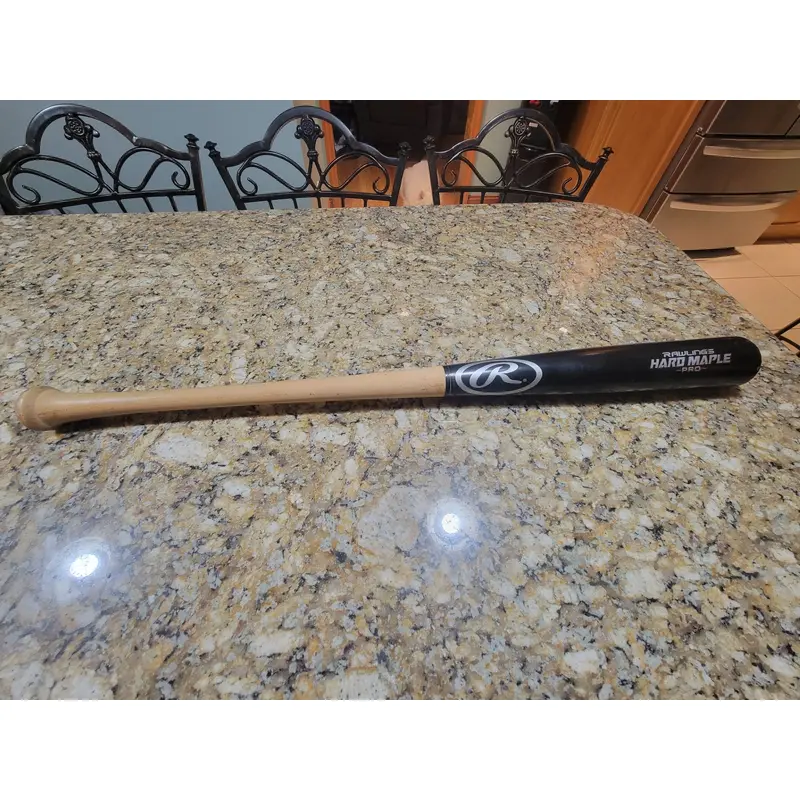 Rawlings Hard Maple Pro Bat 33" (Used)