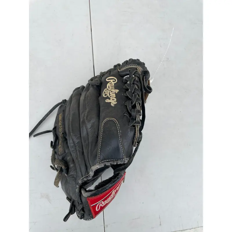 Black Rawlings Gamer RH Infield Baseball Glove 12" (Used)