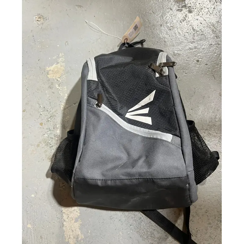 Black Used Kids Unisex Small / Medium Easton Backpacks & Bags Backpack (A R7 S1 L1)