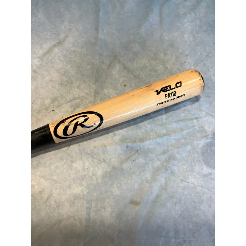 Rawlings Velo PA 110 Bat Maple 32" (Used)