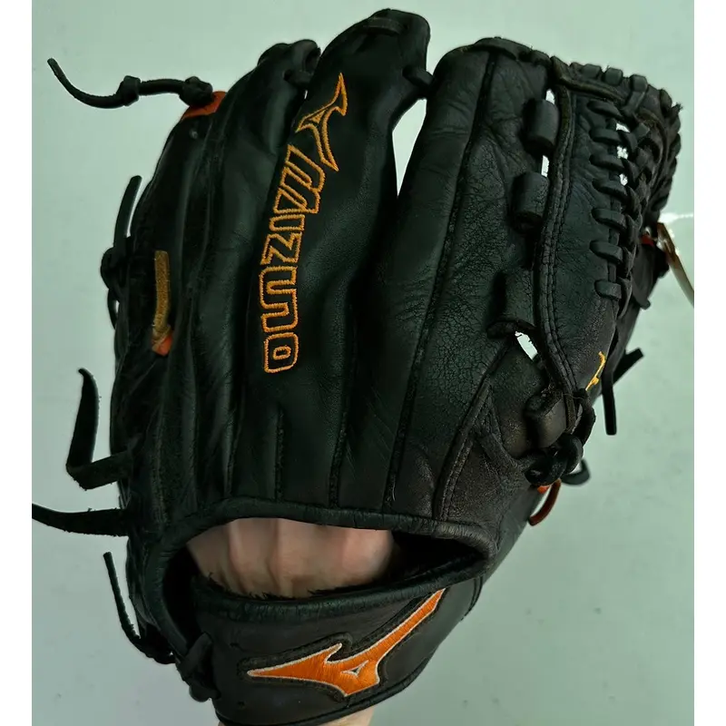 Black Mizuno MVP RH Infield Baseball Glove 11.75" (Used)