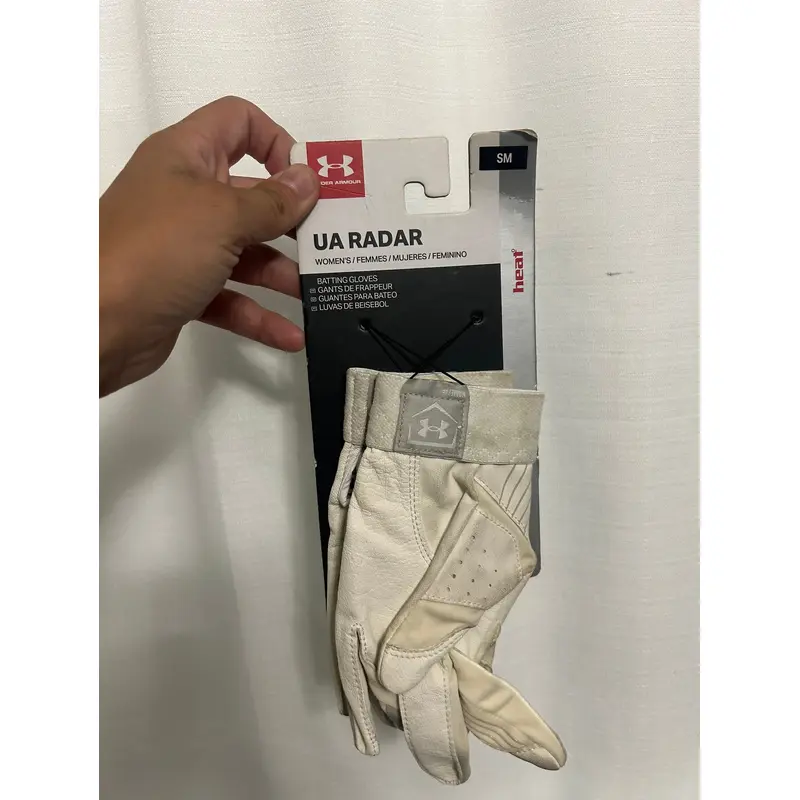 New - under armor youth small softball batting gloves