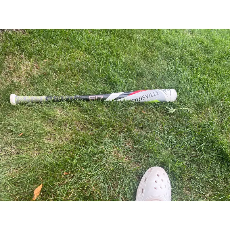 Used BBCOR Certified 2017 Louisville Slugger Solo 617 Alloy Bat -3 29"