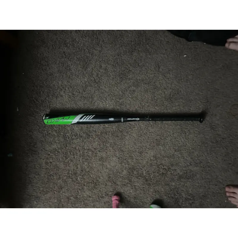 Easton Mako Composite USSSA Certified Bat (-10)  21 oz 31" (Used)