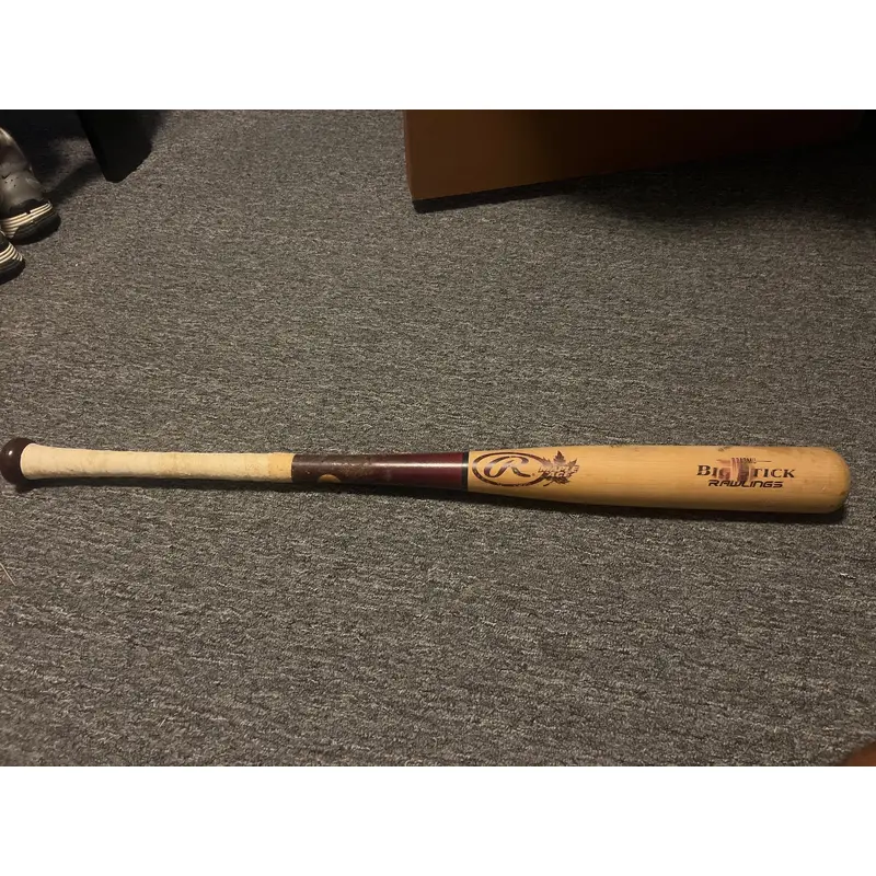 Rawlings R243 Big Stick Maple Bat  (-3) 31.5 oz 32" (Used)