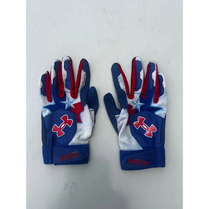 Youth Medium Under Armour Batting Gloves A R4S2L2