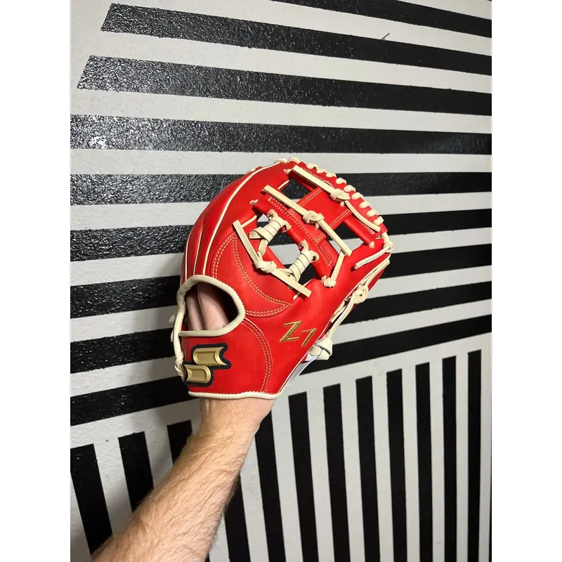 SSK Z7 11.5 Specialist infield baseball glove