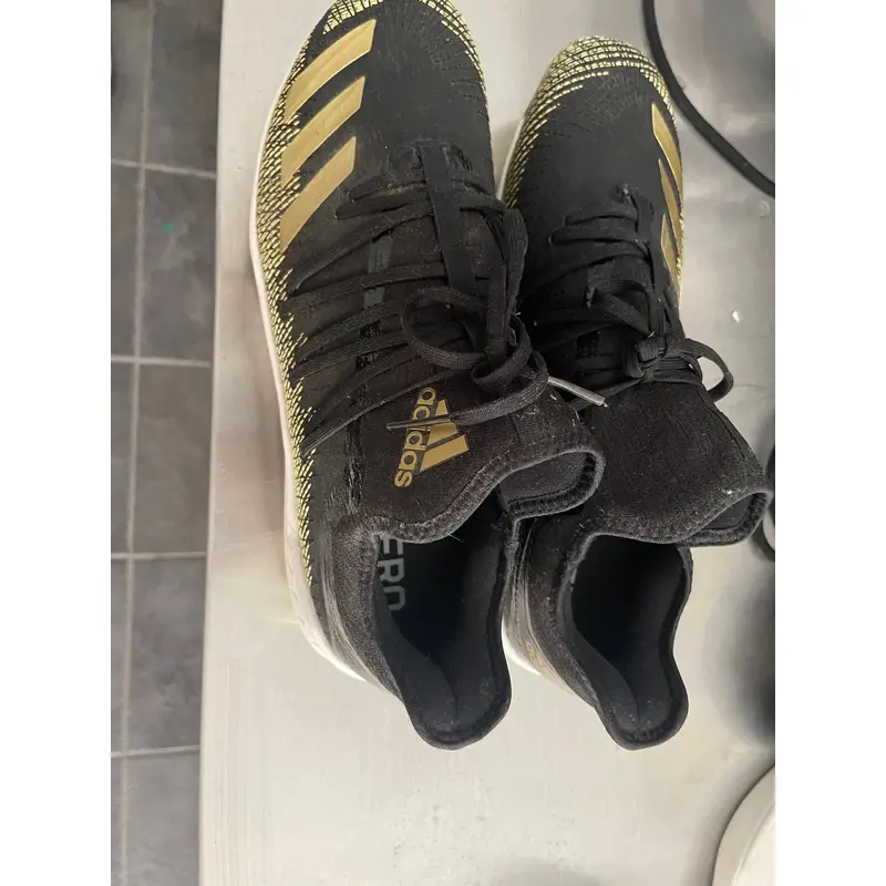 Black Men's Size M 13.5 (W 14.5) Adult Adidas Low Top Adizero Metal (New)