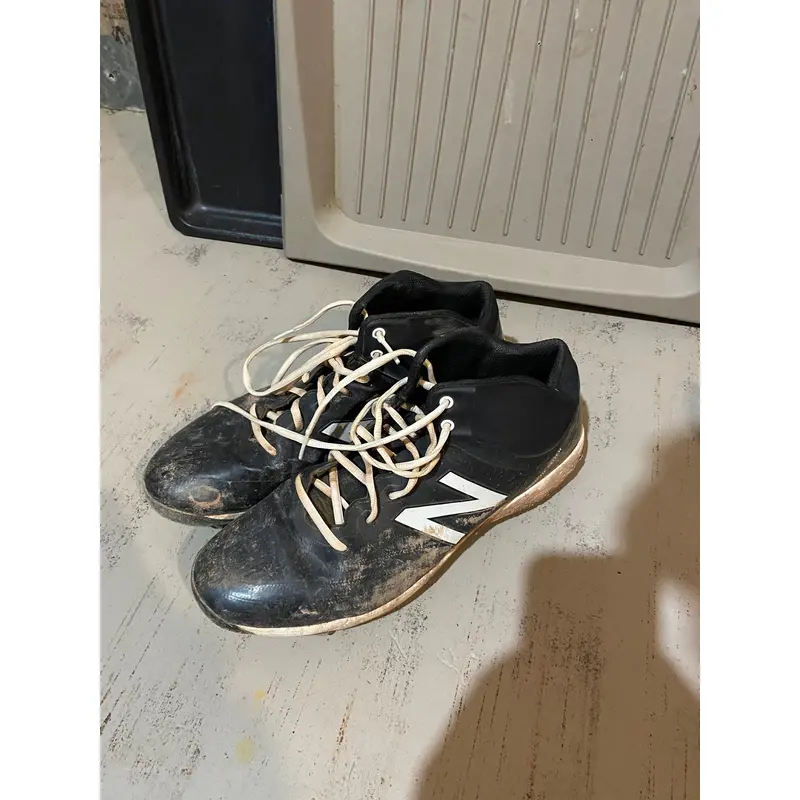 Black Men's Metal High Top 4040v5