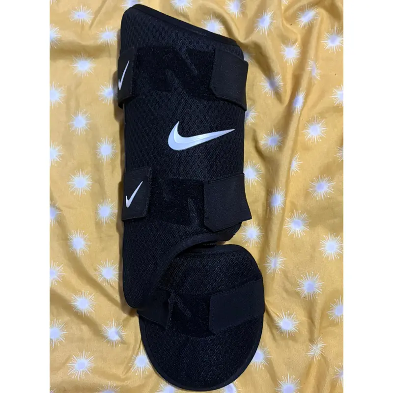 Black Senior Nike Shin Guards (New)