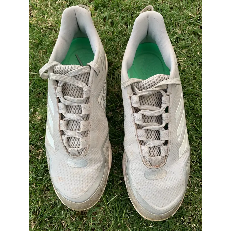 Nike baseball cleats youth size 7