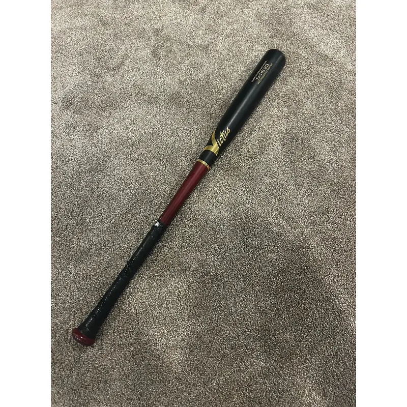 2023 Victus Tatis Maple BBCOR Certified Bat (-3) Maple 30 oz 33" (Used)