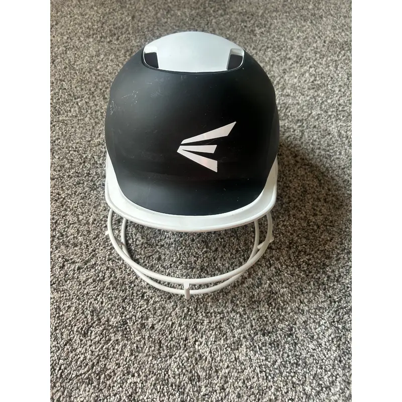 Medium/Large Easton Batting Helmet (New)