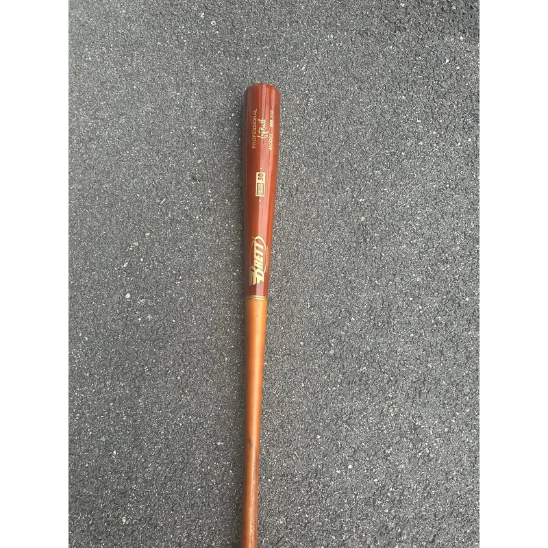 Brett Bros Bat (-3) 29 oz 32" (Used)