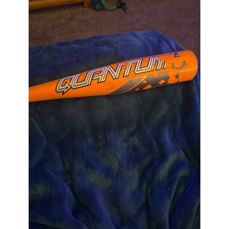 Easton Quantum Alloy USABat Certified Bat (-11)  18 oz 29" (Used)