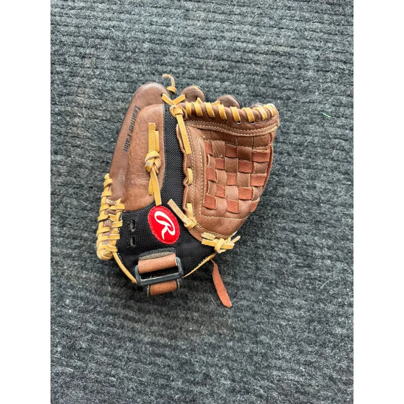 Rawlings 11 Baseball Glove