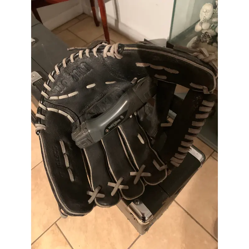 Used Wilson A2449 Softball Glove