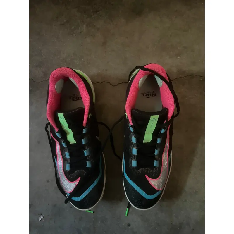 Nike huarache alpha elite 4 low metal
