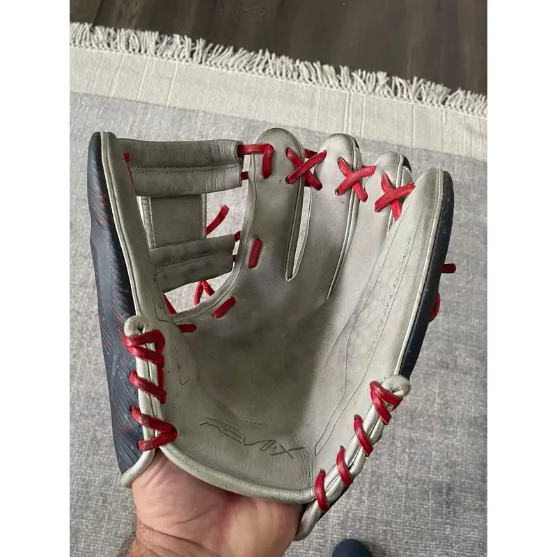 2021 Rawlings Right Hand Throw Infield REV1X Baseball Glove 11.5" (Used)