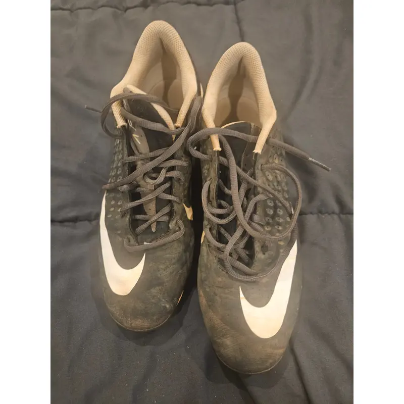 Black Used Size 11.5 (Women's 12.5) Nike