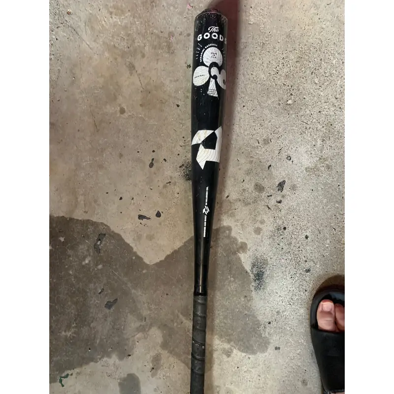 DeMarini The Goods One Piece Alloy BBCOR Certified Bat (-3)  28 oz 31" (Used)