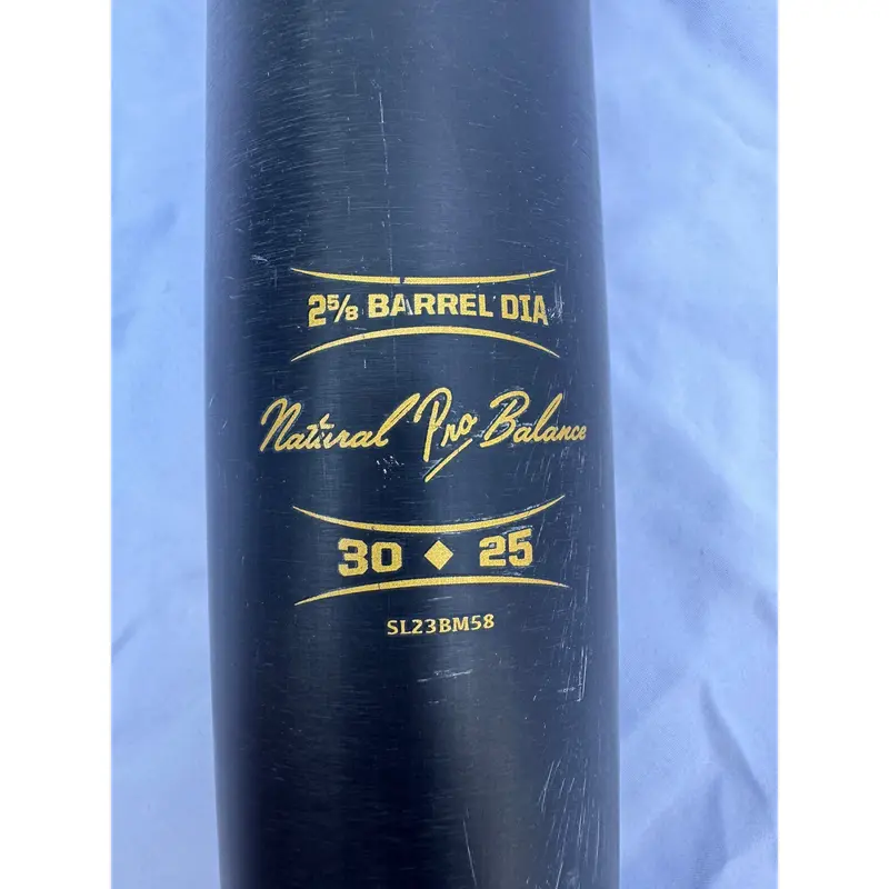 Easton Black Magic Alloy USSSA Certified Bat (-5)  25 oz 30" (Used)