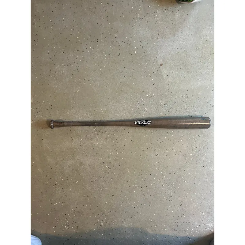 Old Hickory JD28 Bat (-3) Maple 31 oz 34" (Used)