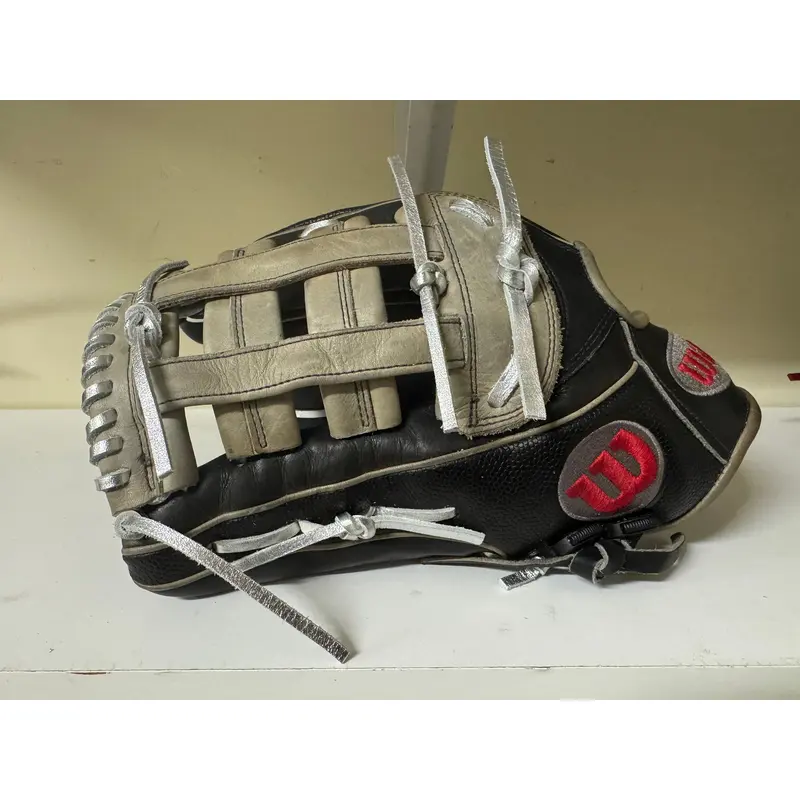 Wilson A2000 135SS LHT 13.5" New Laces