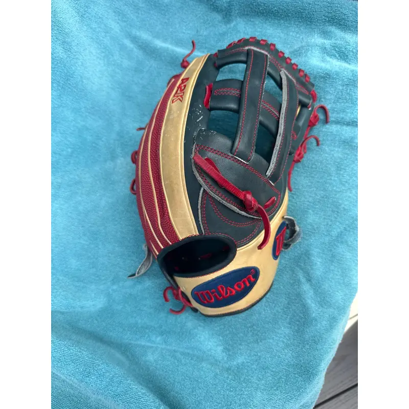 Mookie Betts Game Spec Glove