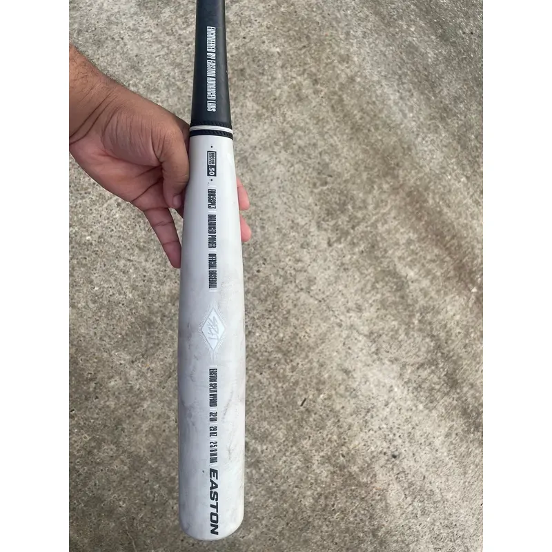 2025 Easton Split Hybrid Bat (-3) 30 oz 32" (Used)