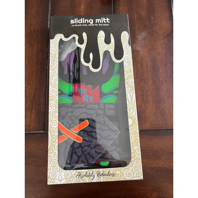 Brand New ARIA Absolutely Ridiculous Out of this World Sliding Mitt (adult size)