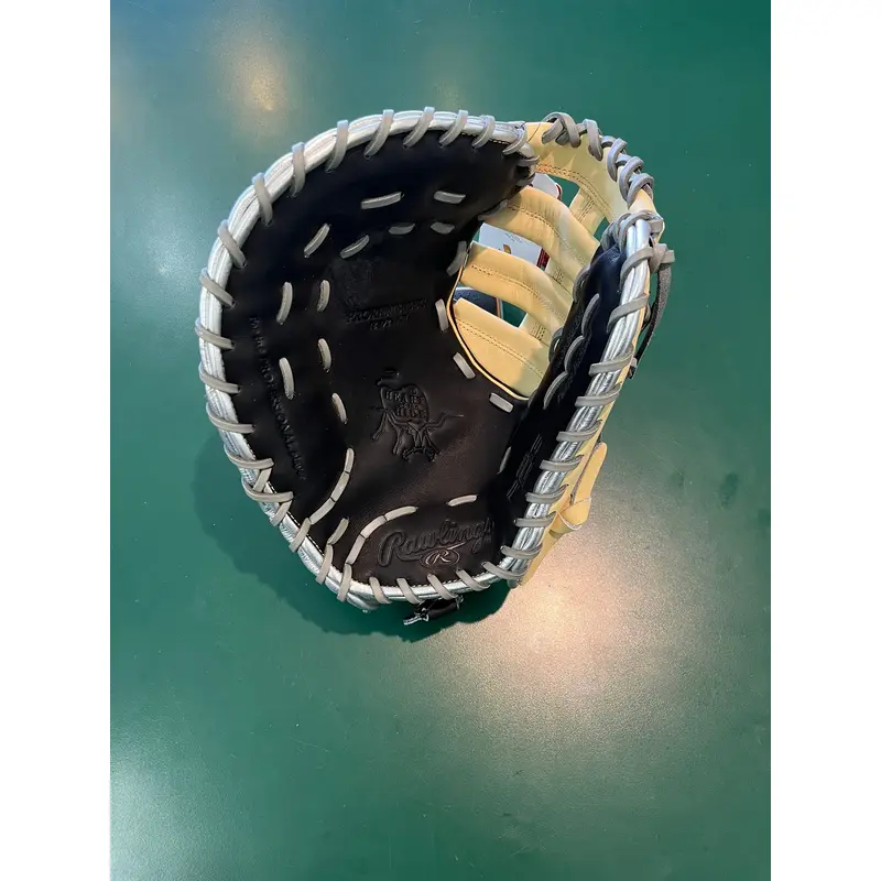 New Rawlings R2G Heart of The Hide Baseball Left Hand Throw 12.5 First Base Glove