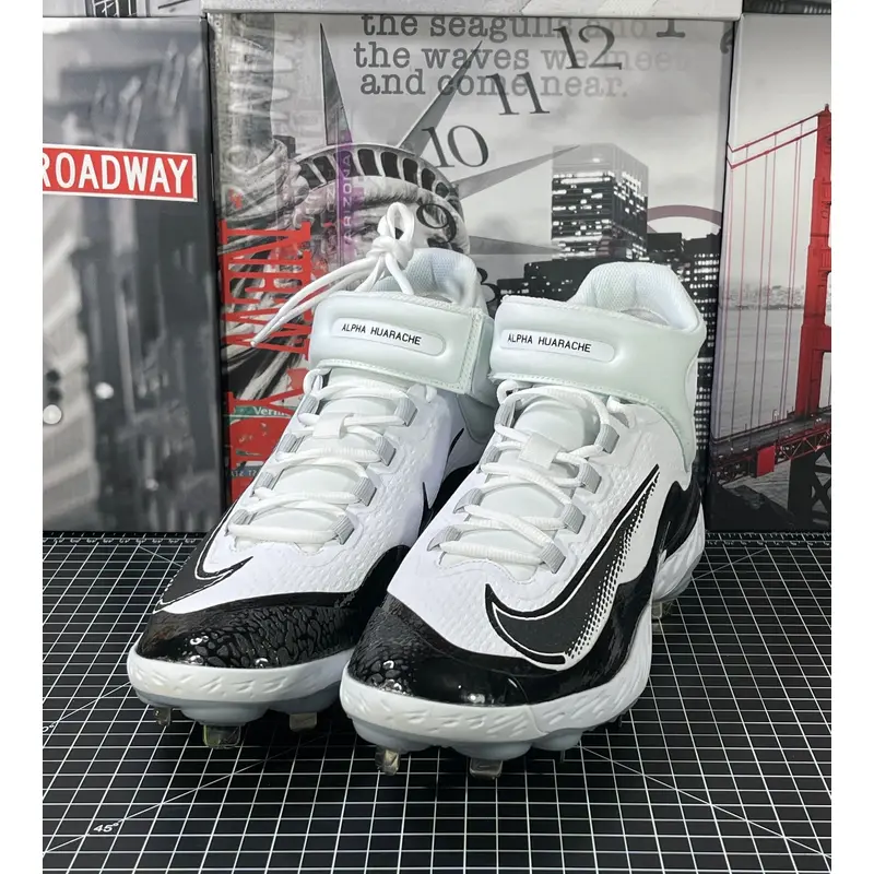 Nike Alpha Huarache Elite 4 Mid Baseball Cleats White Mens Size 13 US FD2744-101