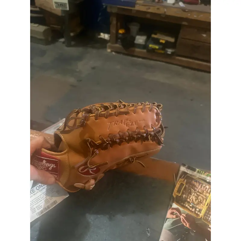 Used  Outfield 12.25" Gold Glove Baseball Glove