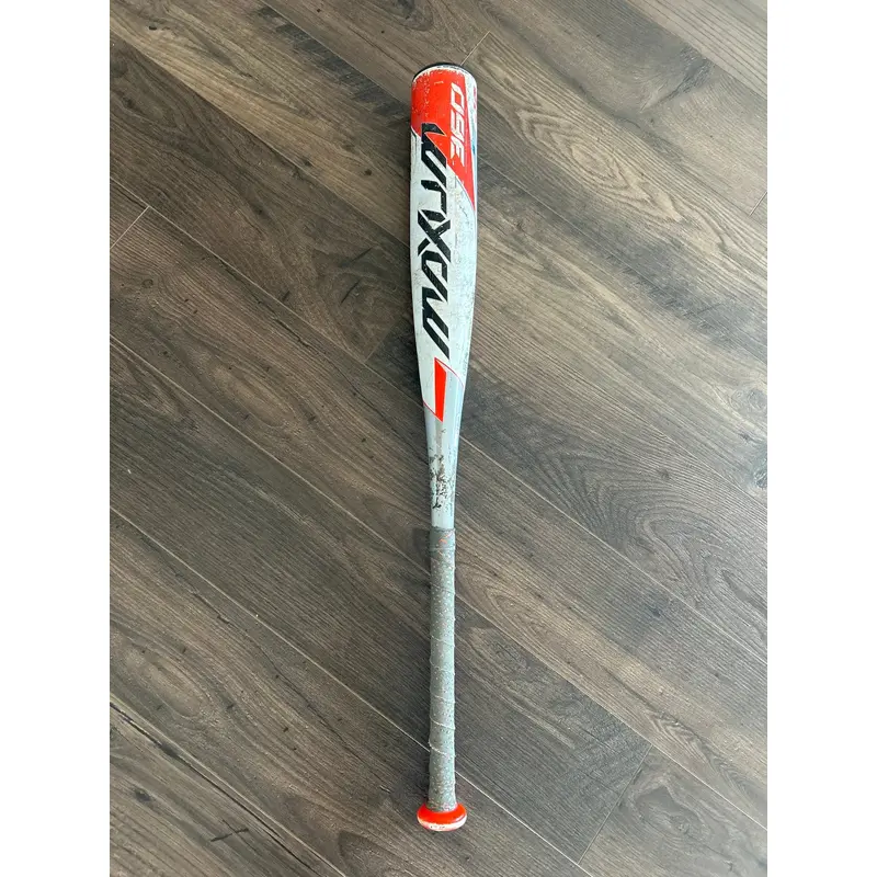 Easton Maxum 360 Composite Bat (-10) 19 oz 29" (Used)
