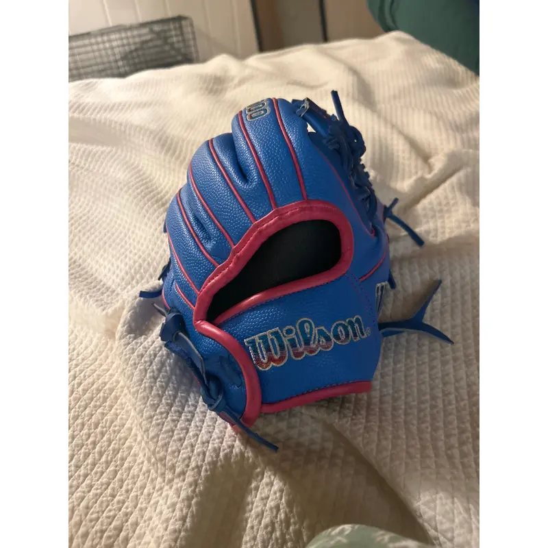2024 Infield Right Hand Throw Wilson A2000 Baseball Glove 11.5" (New)