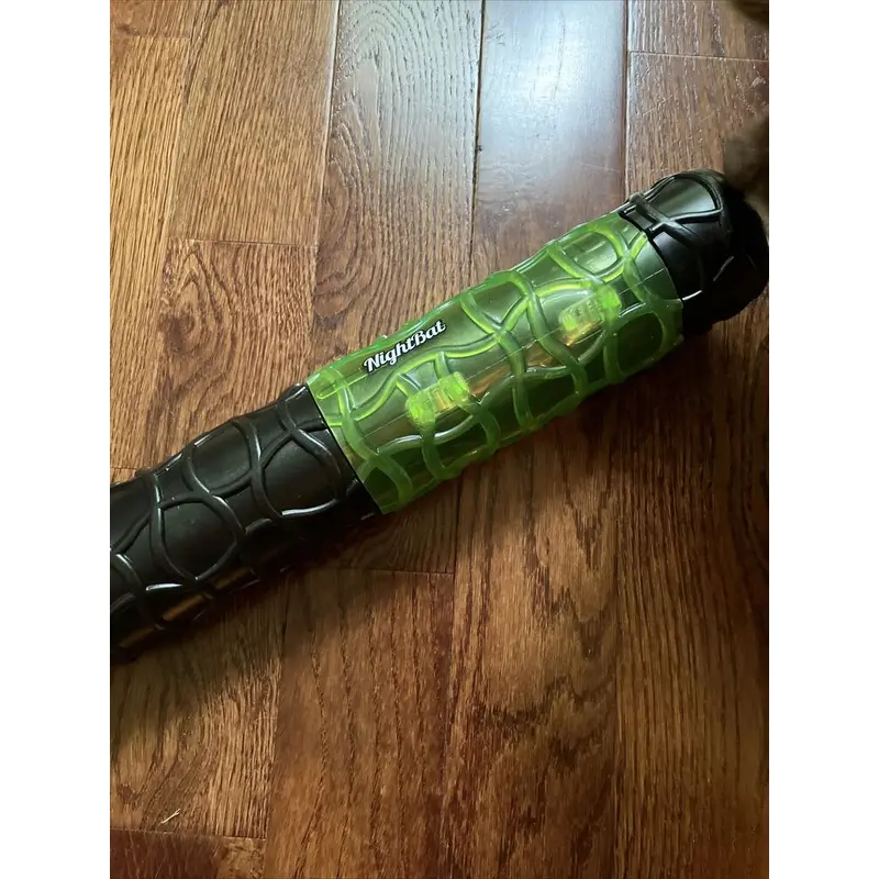 BASEBALL BAT NIGHTBAT WIFFLE BALL NIGHTBAT  28 L 3 Barell Glows