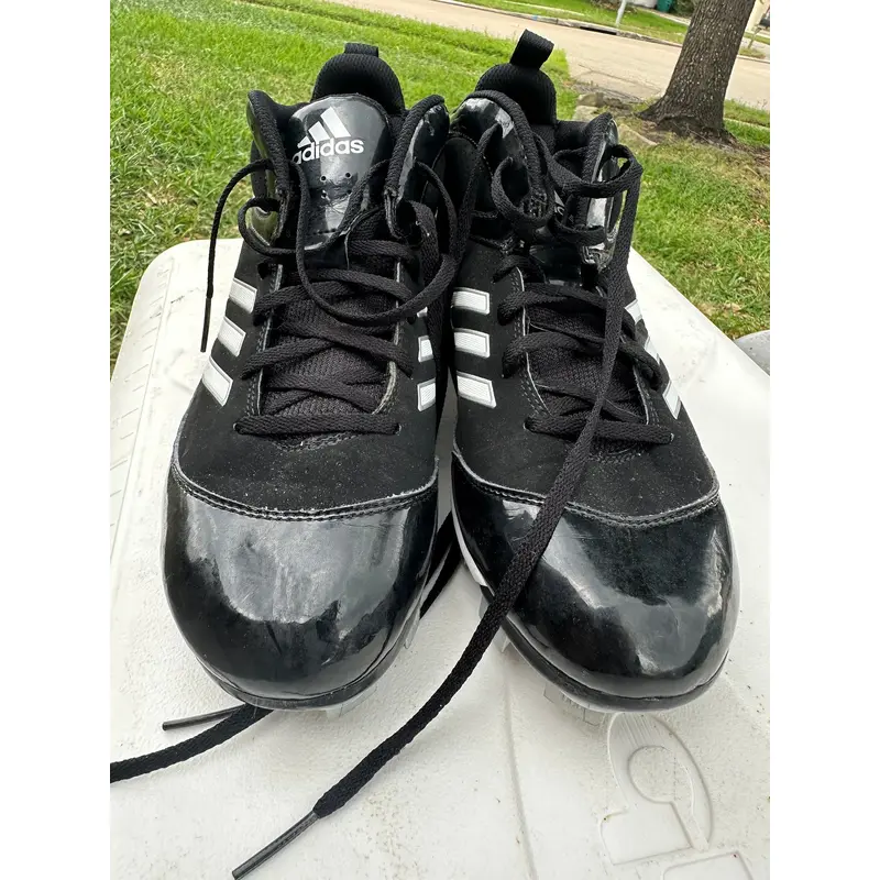 Mens Adidas Molded Baseball Cleats
