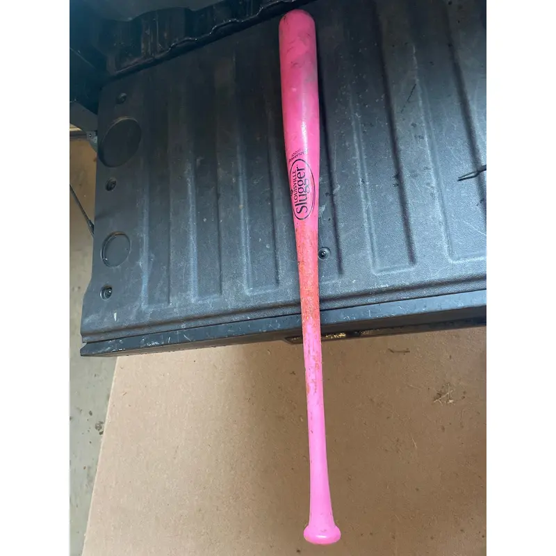 Used  Louisville Slugger BBCOR Certified Maple 30.5 oz 33.5" Hard Maple Bat