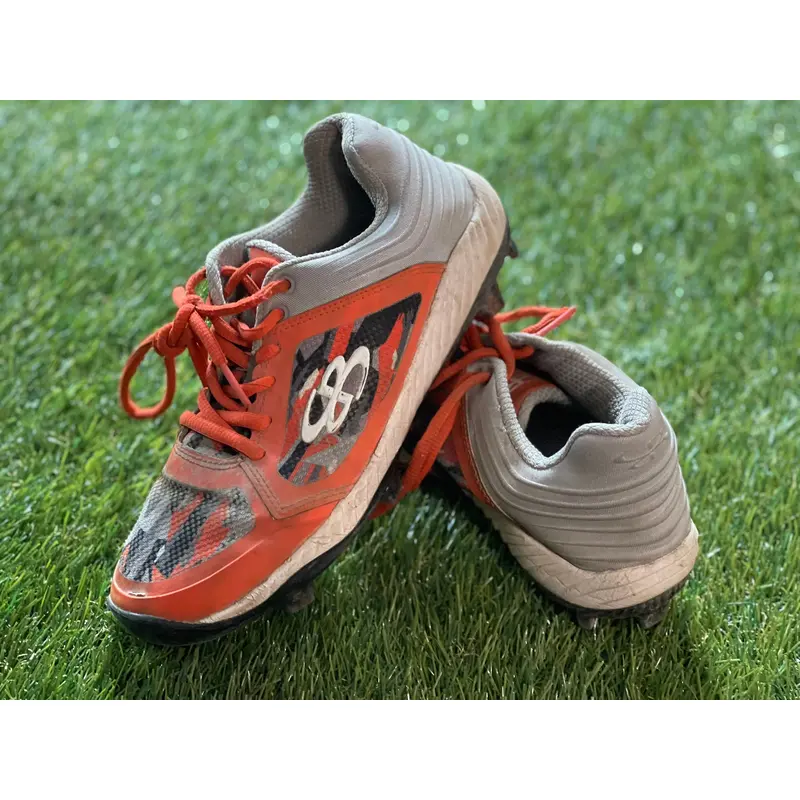 Used- Boombah Boys' Orange Camouflage Baseball Cleat Size 4.5