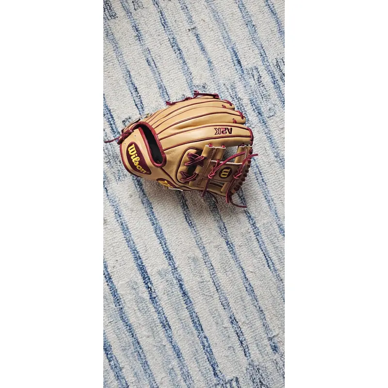 New 2022 Infield Right Hand Throw Wilson A2K Baseball Glove 11.5"