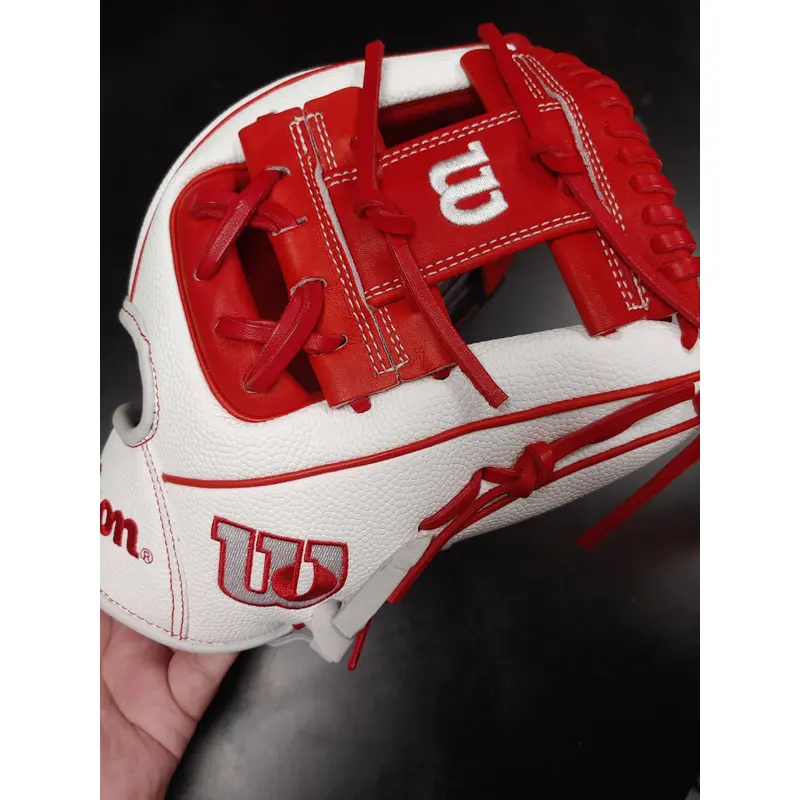 New Japan Limited Edition Country Pride Series Baseball Glove Wilson A2000 11.5